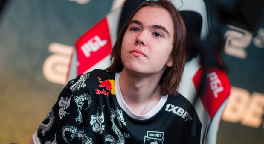 他参考哪队 他参考哪队